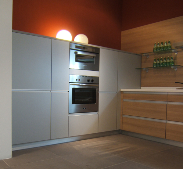 亮面陽極氧化鋁在廚衛(wèi)空間的應(yīng)用